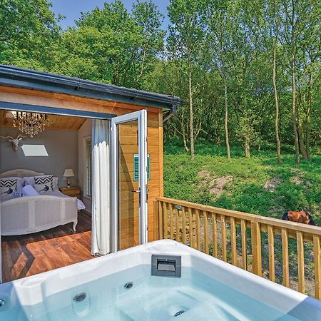 Charlesworth Lodges Glossop Exterior foto